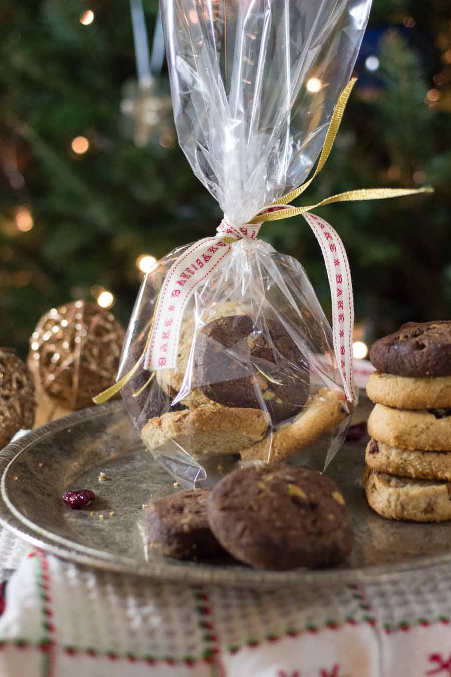 Cranberry-Orange Almond Flour Shortbread Cookies