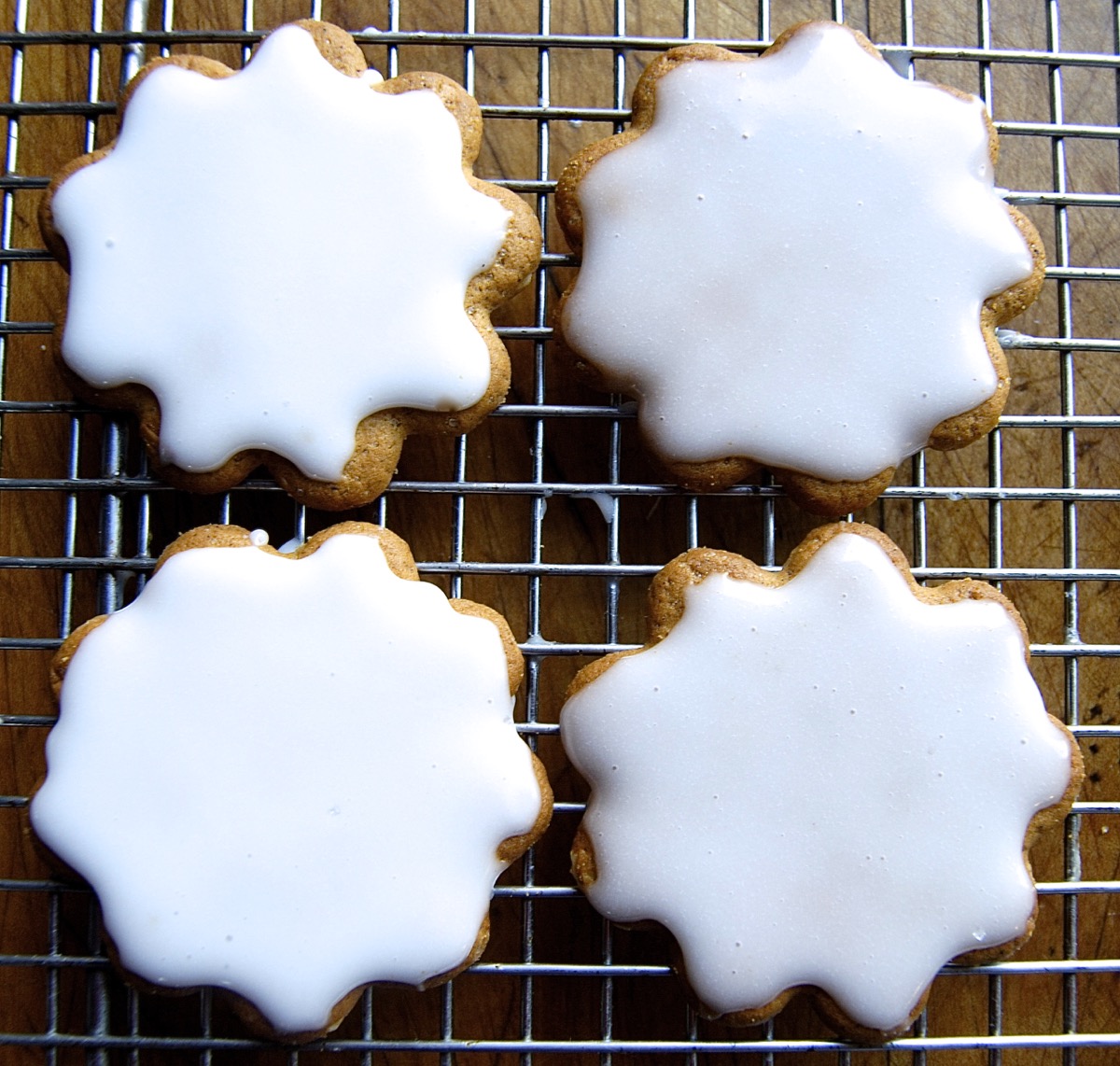 Simple cookie glaze via @kingarthurflour