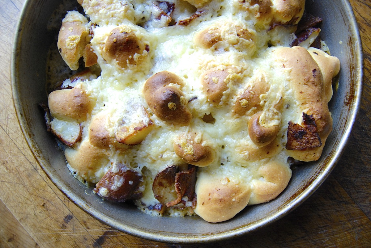 Pull-Apart Pizza via @kingarthurflour