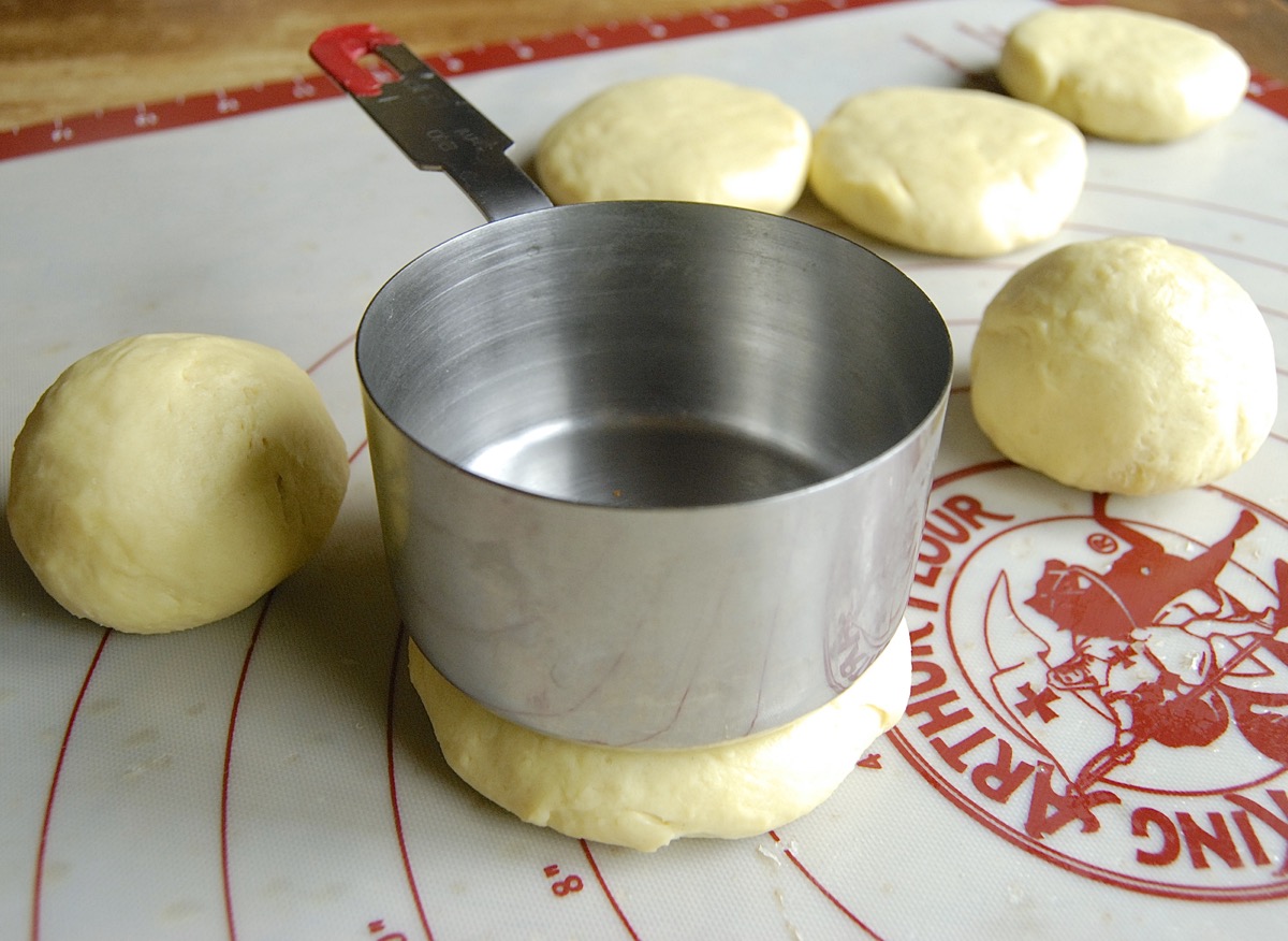Cheese Brioche Buns via @kingarthurflour