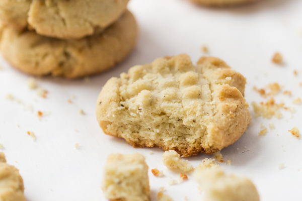 Almond Flour Shortbread Cookies via @kingarthurflour