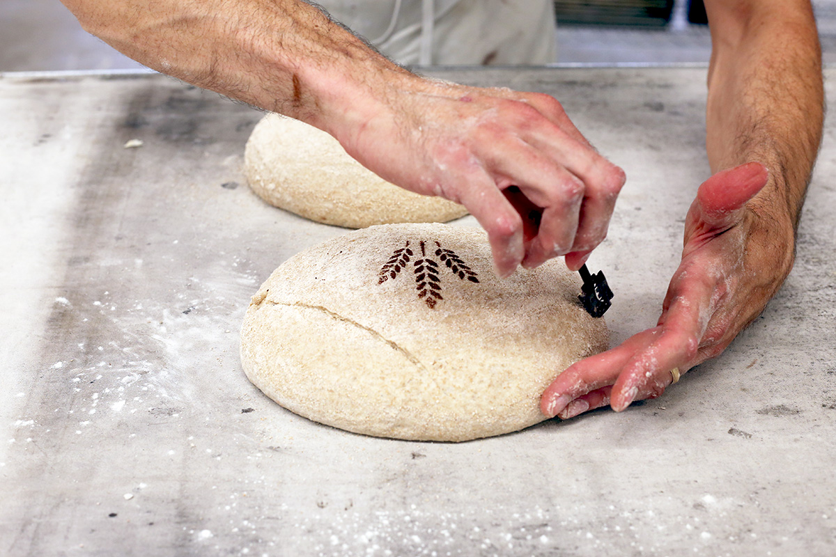 Artisan bread stenciling via @kingarthurflour
