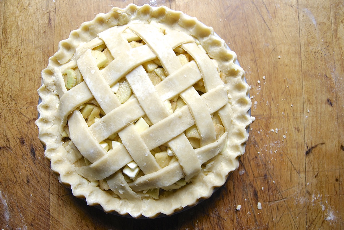 Apple Pie Bakealong via @kingarthurflour