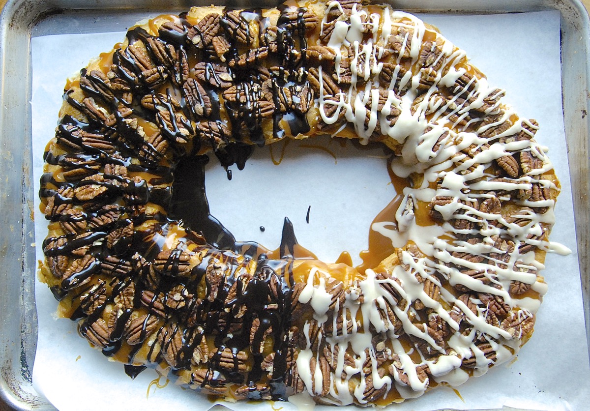 Butter-Pecan Kringle Bakealong via @kingarthurflour