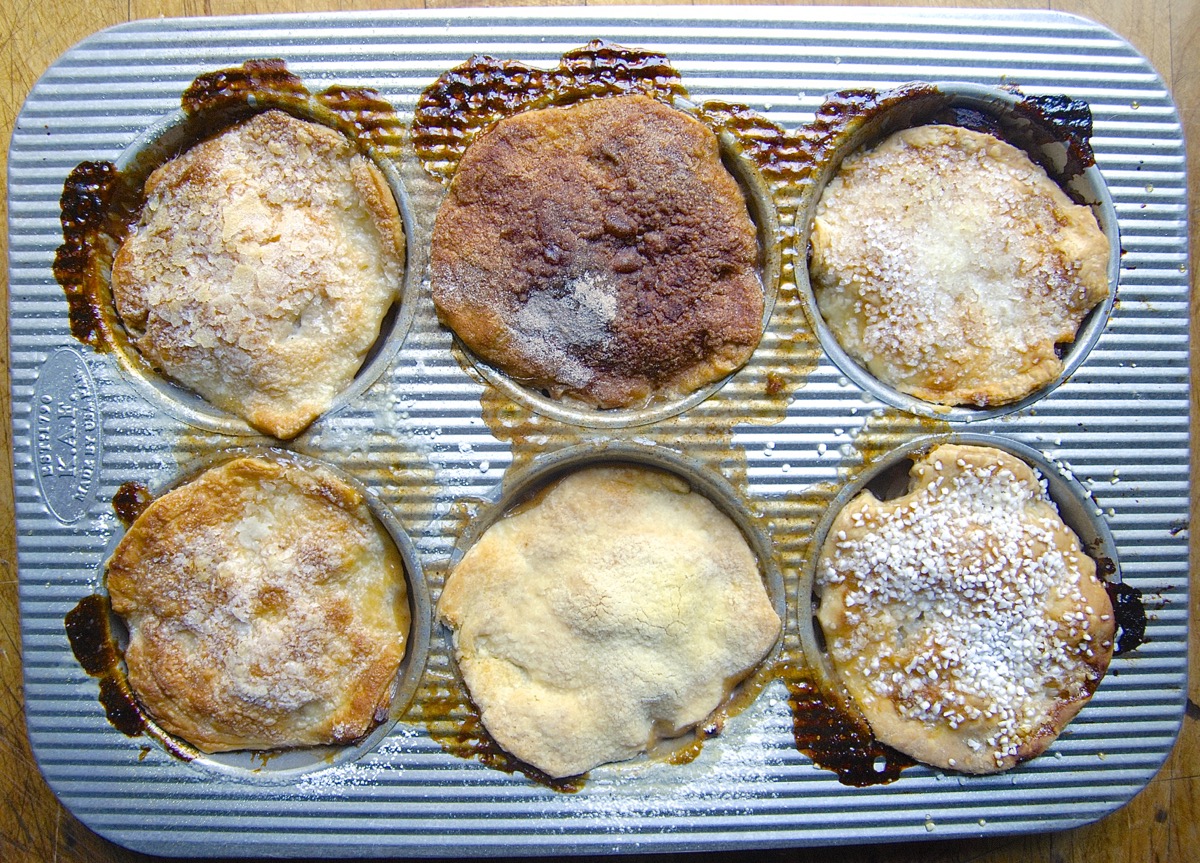 Topping pie crust via @kingarthurflour