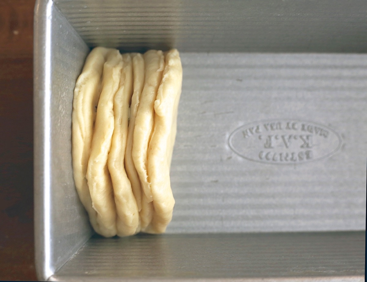 Butterflake Herb Loaf Bakealong via @kingarthurflour