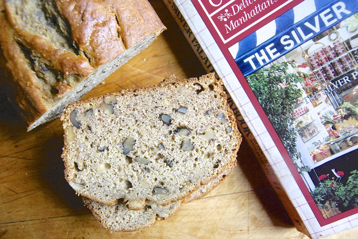 History of Banana Bread via @kingarthurflour