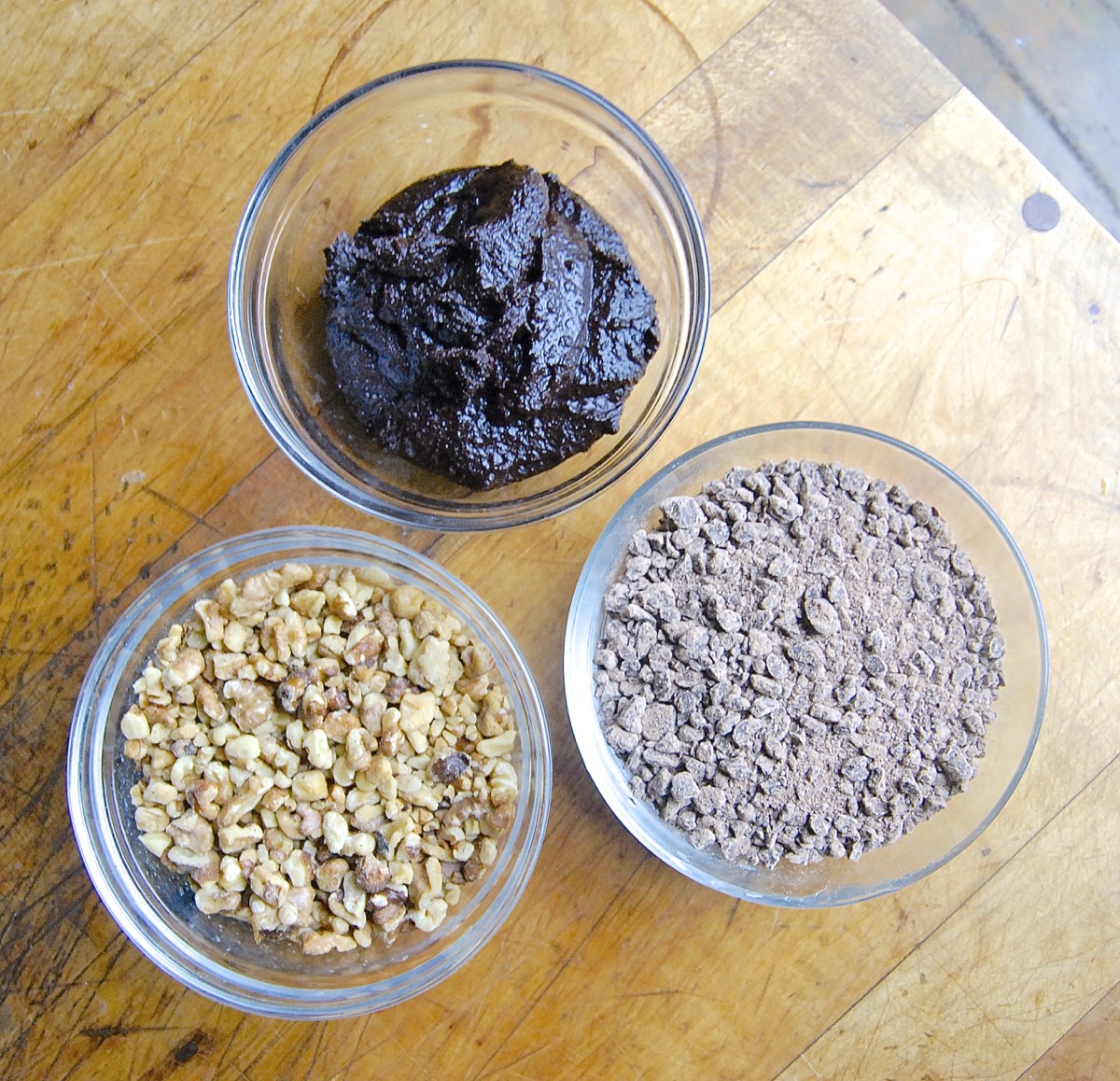 Chocolate Babka Bakealong via @kingarthurflour