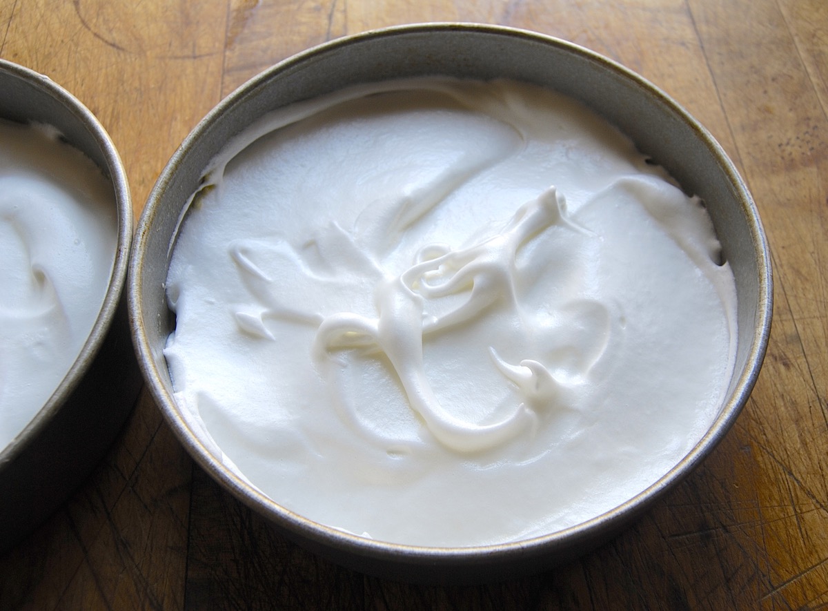 Berry Blitz Torte Bakealong via @kingarthurflour