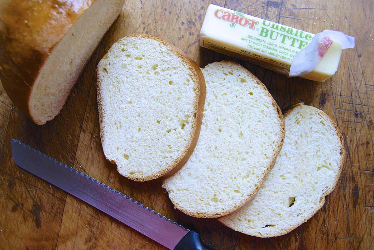 How to reduce sugar in yeast bread via @kingarthurflour