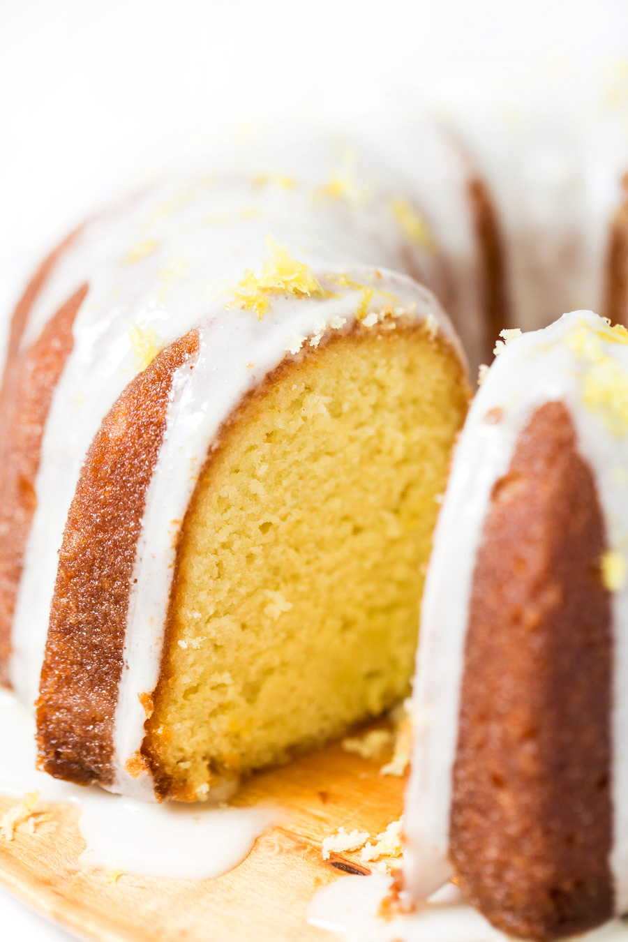 Gluten-Free Lemon Bundt Cake via @kingarthurflour