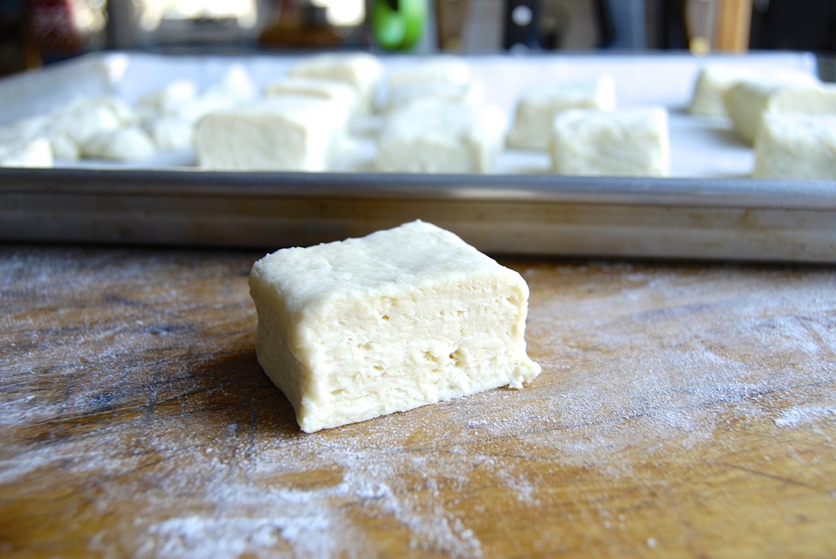How to make high-rising biscuits via @kingarthurflour