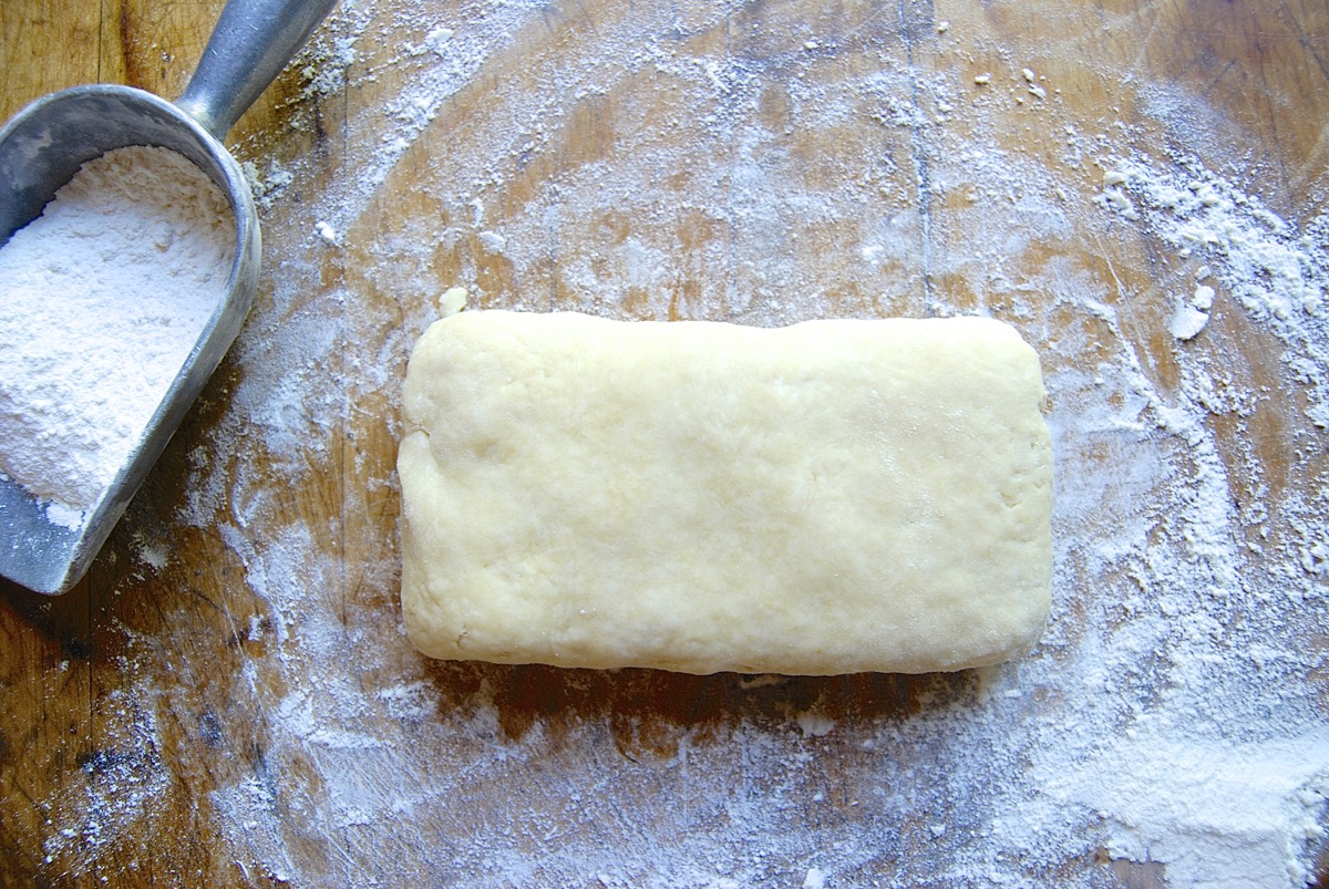 Return of Hand Pies via @kingarthurflour