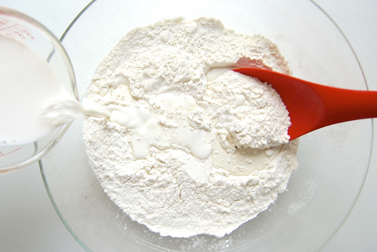 How to convert a bread recipe to tangzhong via @kingarthurflour