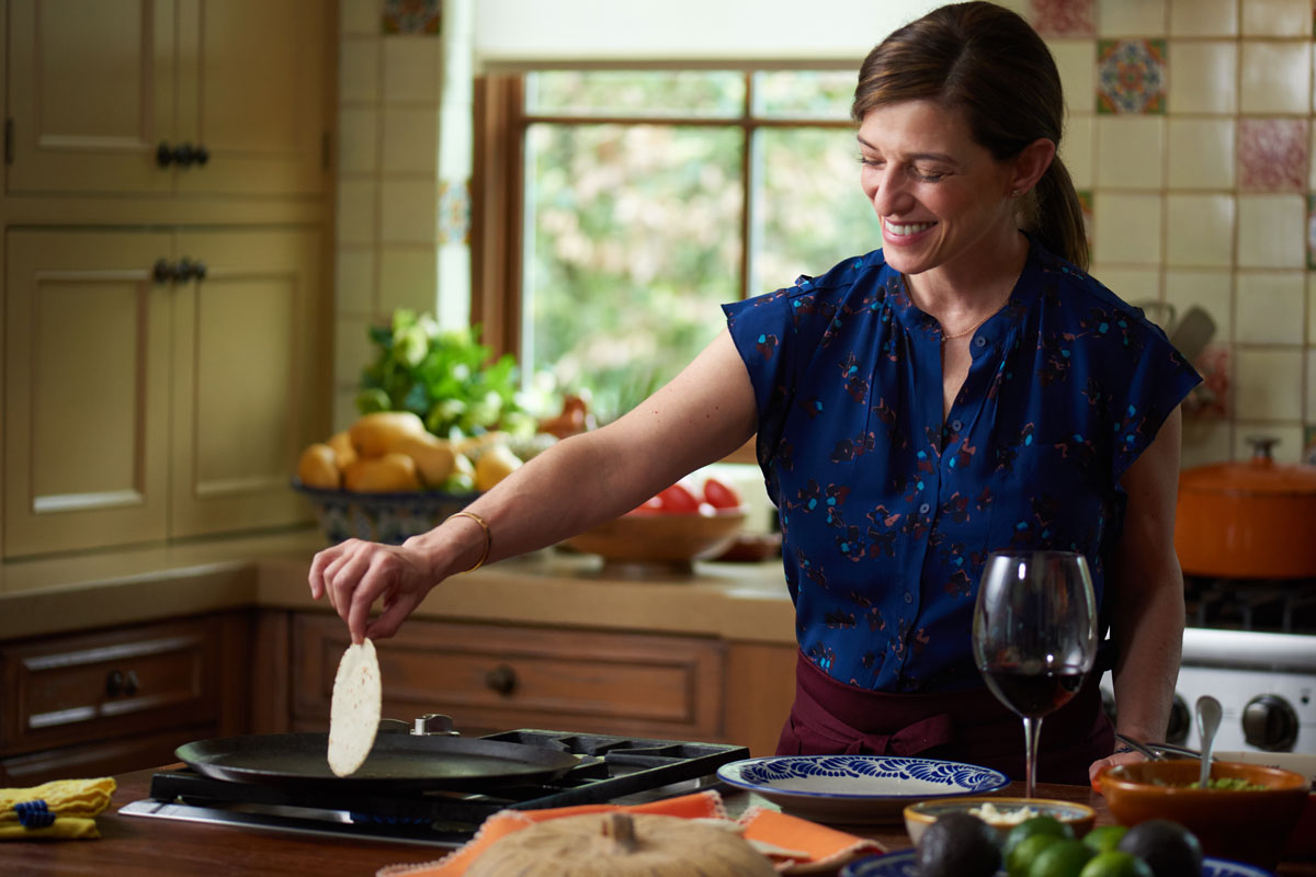 Pati Jinich making tortillas