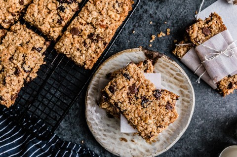 Chewy Granola Bars - select to zoom