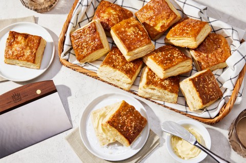 Pretzel Biscuits - select to zoom