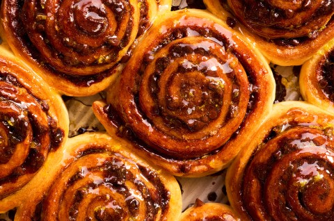 Chocolate Babka Buns - select to zoom