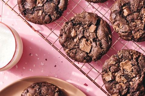 Chocolate Sourdough Discard Cookies on a cooling rack - select to zoom