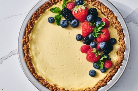 Easy Cheesecake with berries on top - select to zoom
