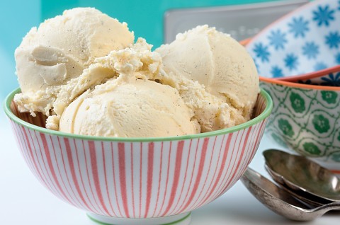 homemade ice cream via @kingarthurflour