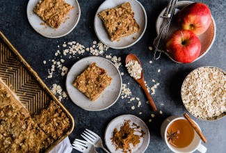 Apple Crumble Slab Pie