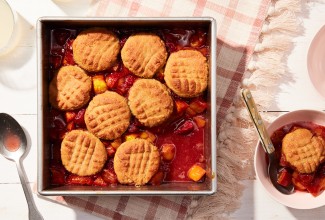 Peanut Butter Cookie Fruit Cobbler