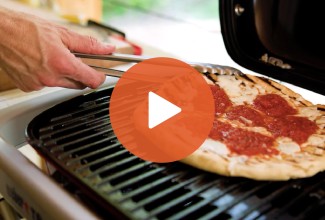 Play Button for Grilled Pizza YouTube Video - select to zoom