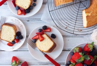 Norwegian Sour Cream Cake