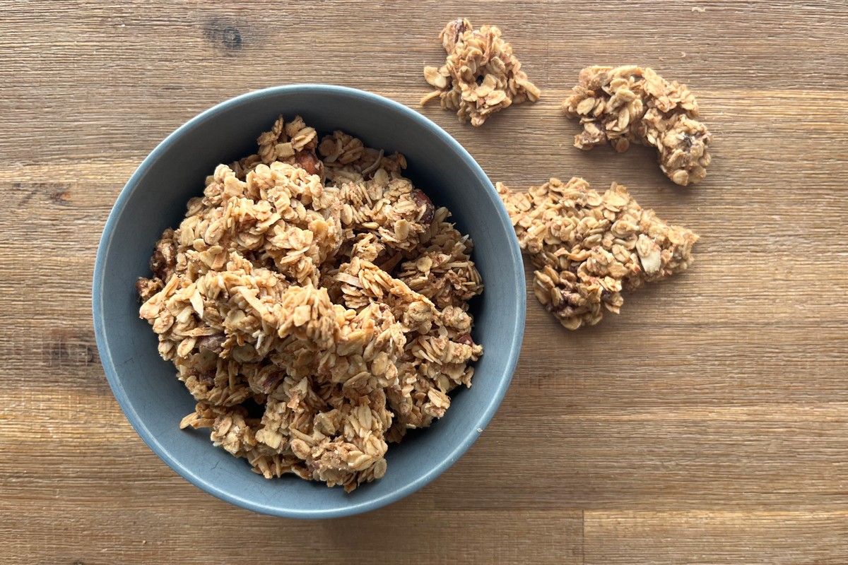 Crunchy granola clusters made with peanut butter