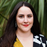 Bronwen Wyatt headshot