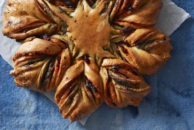 Salami and Herb Star Bread